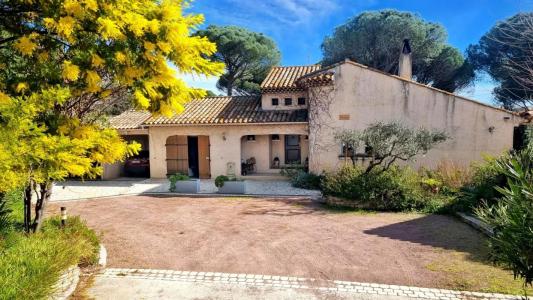 For sale Muy 5 rooms 148 m2 Var (83490) photo 0