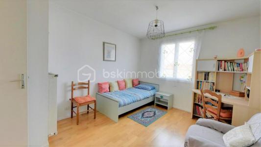 For sale Noisy-le-sec 8 rooms 115 m2 Seine saint denis (93130) photo 4