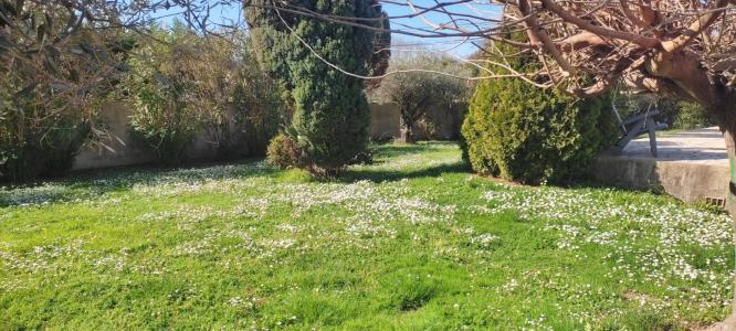 For sale Fourques 6 rooms 160 m2 Gard (30300) photo 4