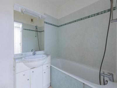 For sale Beziers 3 rooms 53 m2 Herault (34500) photo 4