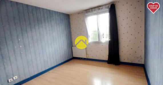 For sale Bourbon-l'archambault 4 rooms 92 m2 Allier (03160) photo 4