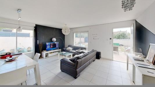 For sale 5 rooms 110 m2 Bouches du Rhone (13400) photo 4