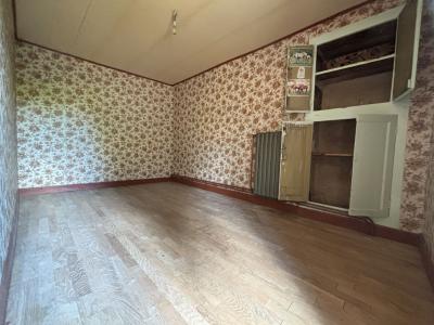 For sale CENTRE HISTORIQUE 7 rooms 118 m2 Creuse (23600) photo 3