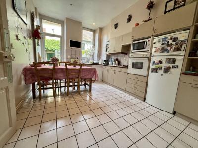 For sale ECOLE, PROCHE COMMERCES 7 rooms 180 m2 Creuse (23600) photo 1