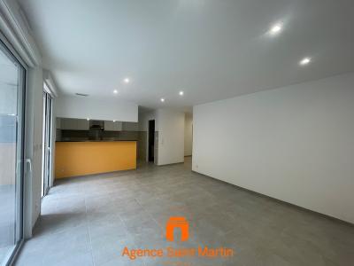 Louer Appartement 72 m2 Ancone