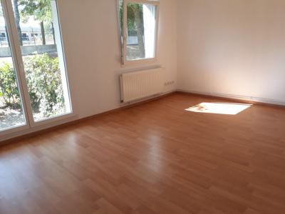 Louer Appartement Saint-julien-les-metz 856 euros