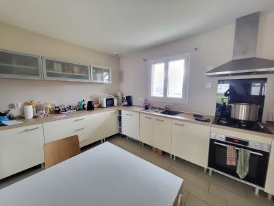 For sale EXTREMEMENT CALME 4 rooms 89 m2 Ain (01660) photo 3