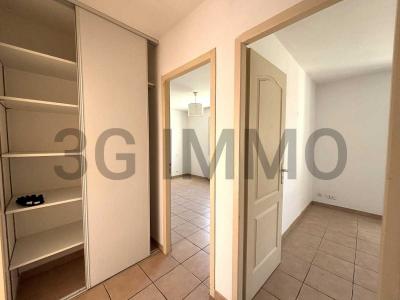 For sale Uzes 5 rooms 106 m2 Gard (30700) photo 4