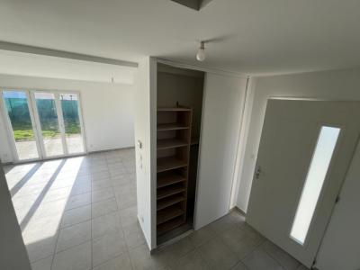 For sale Balbigny 4 rooms 81 m2 Loire (42510) photo 4