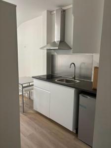 For rent Lyon-3eme-arrondissement 1 room 13 m2 Rhone (69003) photo 1