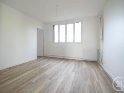 Annonce Location 4 pices Appartement Thiais 94