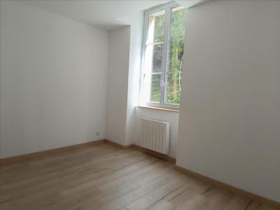 Louer Appartement 69 m2 Chatelguyon