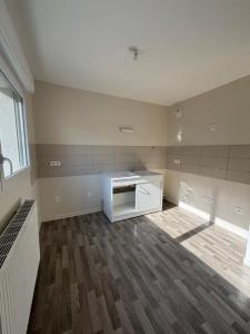 For rent Troyes 3 rooms 68 m2 Aube (10000) photo 1