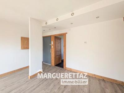 For sale Cluses 3 rooms 54 m2 Haute savoie (74300) photo 2