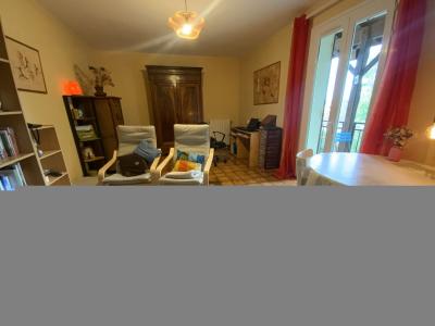 For sale 8 rooms 176 m2 Lot (46090) photo 2