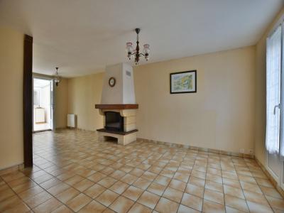 For sale TUILERIE   SACRE COEUR 5 rooms 93 m2 Maine et loire (49300) photo 2