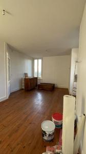 For sale CENTRE VILLE 4 rooms 74 m2 Puy de dome (63300) photo 2