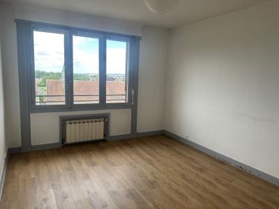 For sale CENTRE VILLE 3 rooms 76 m2 Yonne (89100) photo 2