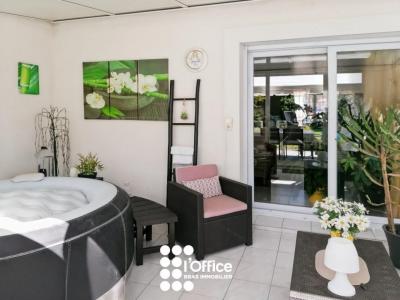 For sale Saint-julien-des-landes 5 rooms 118 m2 Vendee (85150) photo 3