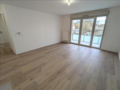 For rent Valenciennes 3 rooms 60 m2 Nord (59300) photo 2