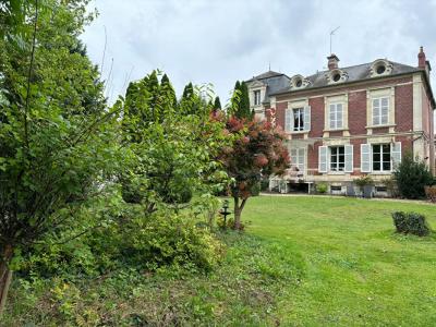 For sale Mouy 7 rooms 421 m2 Oise (60250) photo 1