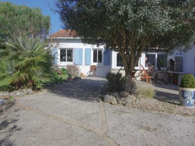 For sale Chatelaillon-plage 4 rooms 125 m2 Charente maritime (17340) photo 1