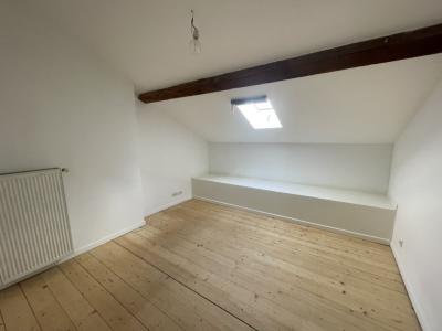 For rent Lyon-7eme-arrondissement 3 rooms 56 m2 Rhone (69007) photo 4