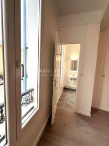 Louer Appartement Muy 370 euros