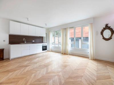 For sale Paris-20eme-arrondissement 2 rooms 47 m2 Paris (75020) photo 1