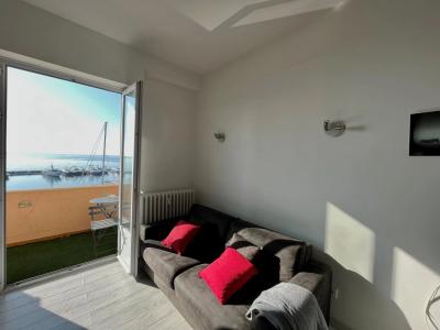 Louer Appartement 24 m2 Golfe-juan