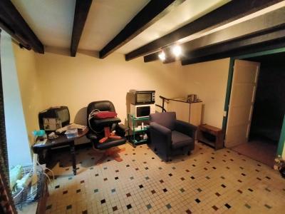 For sale 3 rooms 44 m2 Mayenne (53700) photo 4