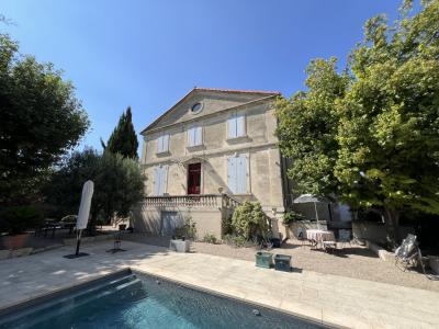 For sale A 10 MINUTES D'AVIGNON 9 rooms 234 m2 Vaucluse (84000) photo 0