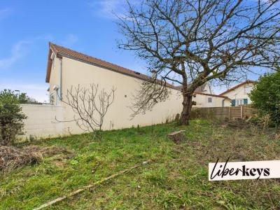 For sale Massy 3 rooms 49 m2 Essonne (91300) photo 1