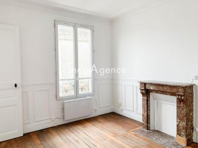 For sale Paris-17eme-arrondissement 2 rooms 28 m2 Paris (75017) photo 0