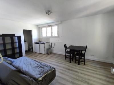 For rent Pessac 1 room 20 m2 Gironde (33600) photo 0