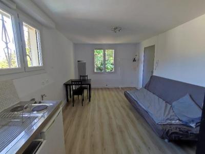 For rent Pessac 1 room 20 m2 Gironde (33600) photo 2