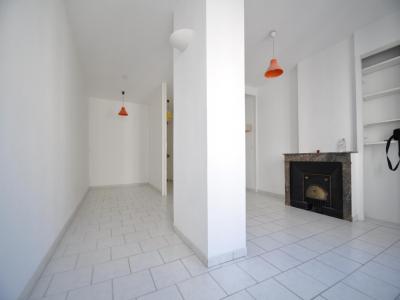 For rent Lyon-6eme-arrondissement 1 room 32 m2 Rhone (69006) photo 1