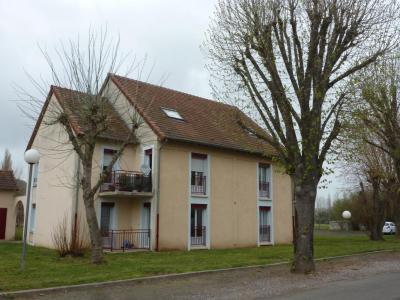 For rent Ebreuil 5 rooms 110 m2 Allier (03450) photo 0