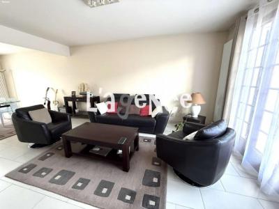 For sale Tremblay-en-france 6 rooms 146 m2 Seine saint denis (93290) photo 2