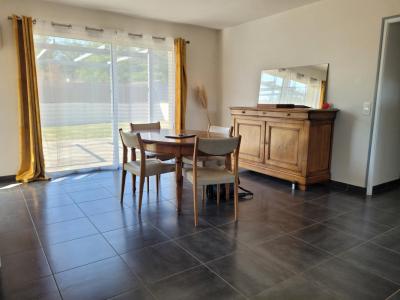 For sale Chemille 4 rooms 95 m2 Maine et loire (49120) photo 3