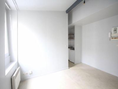 For rent Lille 2 rooms 21 m2 Nord (59800) photo 2