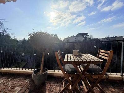 For sale Nice 2 rooms 29 m2 Alpes Maritimes (06000) photo 2