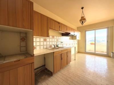 For sale Nice 4 rooms 106 m2 Alpes Maritimes (06100) photo 3