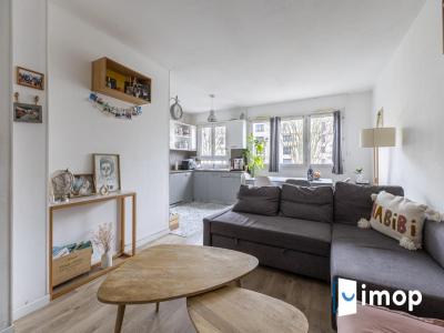 For sale Levallois-perret 4 rooms 64 m2 Hauts de Seine (92300) photo 0