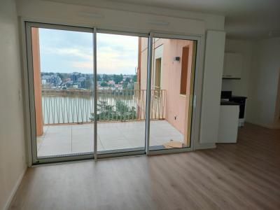 For rent Nantes 3 rooms 63 m2 Loire atlantique (44200) photo 1