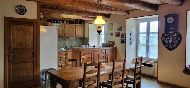 For sale 7 rooms 137 m2 Cantal (15170) photo 1