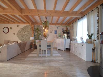 For sale A 10 MNS DES COMMERCES 9 rooms 178 m2 Creuse (23170) photo 0