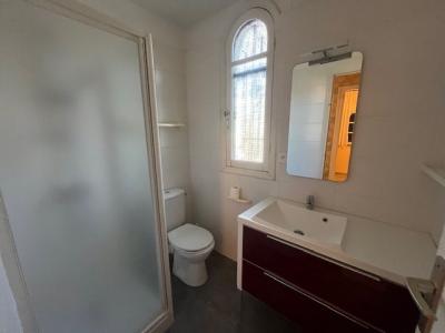 For sale 3 rooms 45 m2 Herault (34340) photo 2