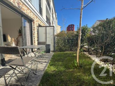 For sale Fontenay-sous-bois 2 rooms 48 m2 Val de Marne (94120) photo 3