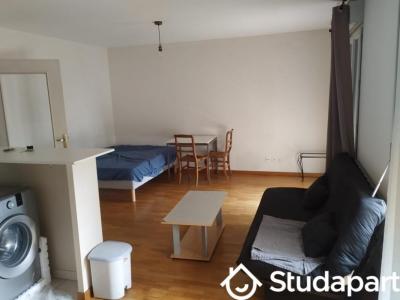 For rent Lyon-4eme-arrondissement 1 room 35 m2 Rhone (69004) photo 1